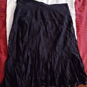 Black skirt from Belgian Brand Talking French